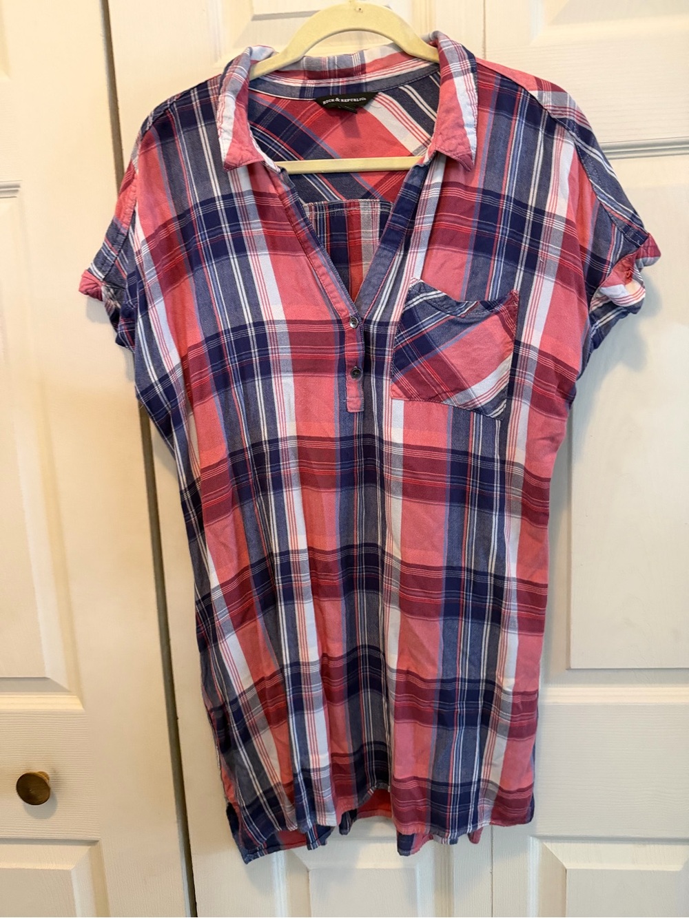 Rock & Republic red  and Navy flannel  Short-Sleeve Tunic